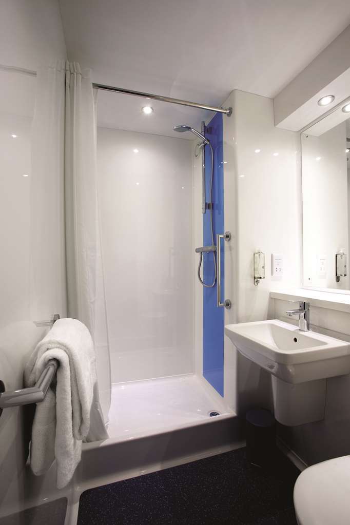 Travelodge Ludlow Woofferton Habitación foto